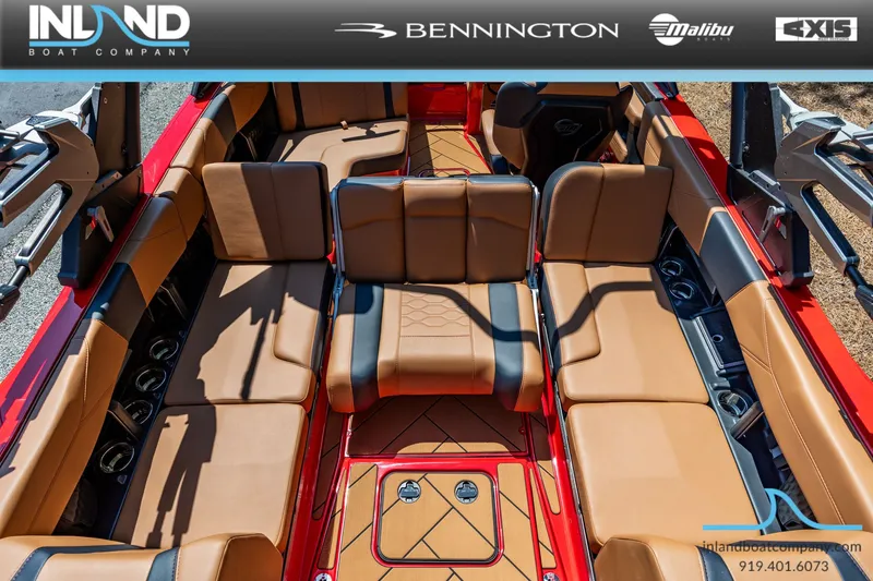 Slide: The Image of Malibu Wakesetter 23 LSV 2025 - 25