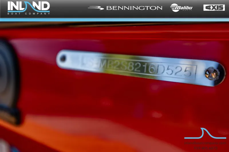 Slide: The Image of Malibu Wakesetter 23 LSV 2025 - 35