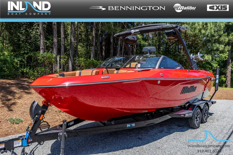 Slide: The Image of Malibu Wakesetter 23 LSV 2025 - 4