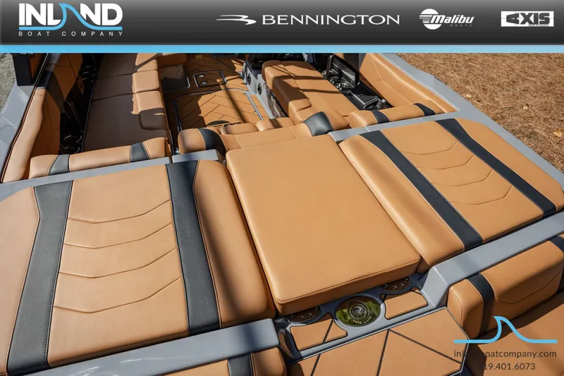 Slide: The Image of Malibu Wakesetter 23 LSV 2026 - 19