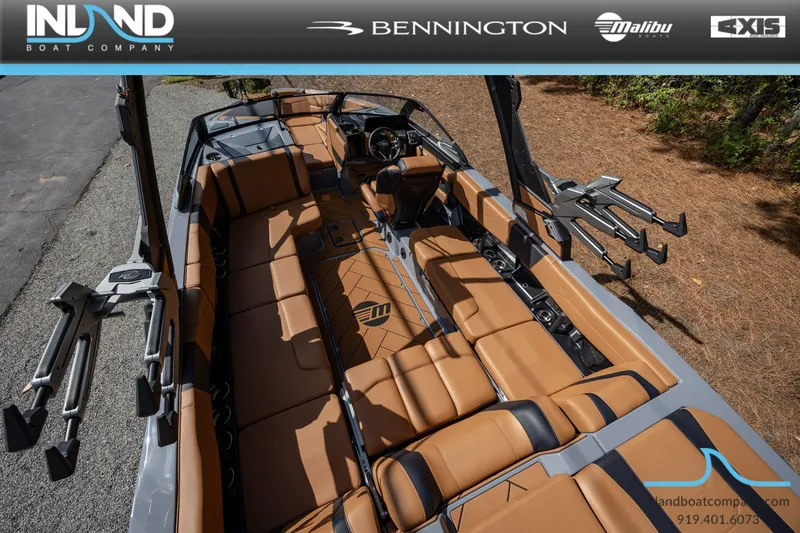Slide: The Image of Malibu Wakesetter 23 LSV 2026 - 7