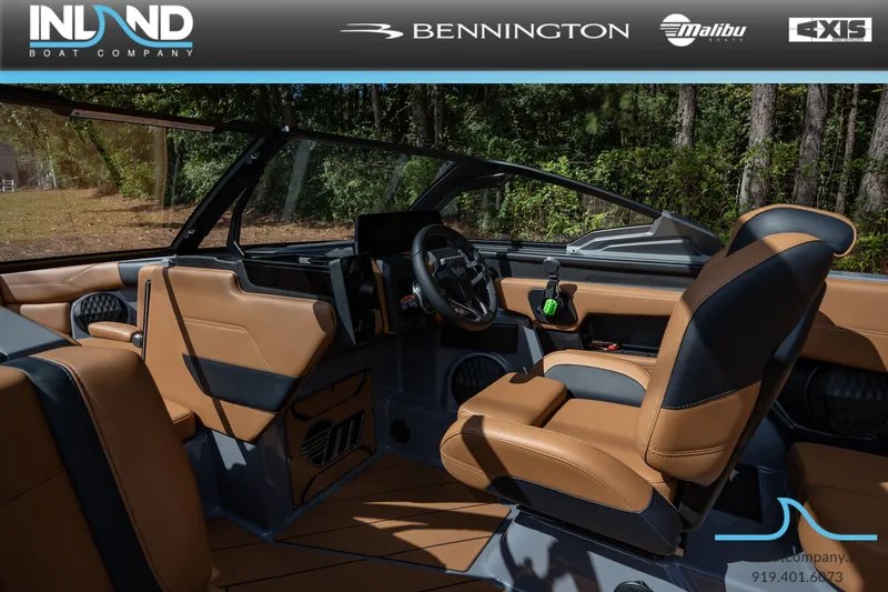 Slide: The Image of Malibu Wakesetter 23 LSV 2026 - 9