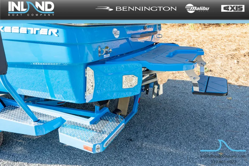 Slide: The Image of Malibu Wakesetter 23 LSV 2026 - 10