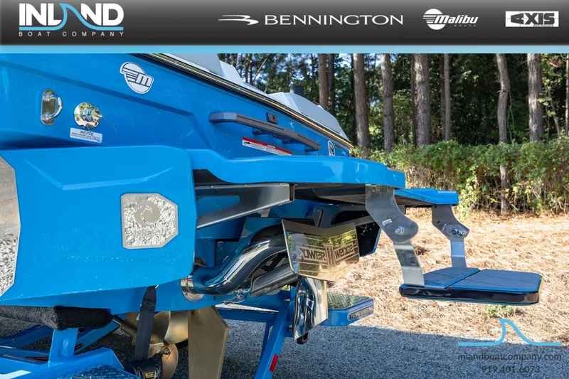 Slide: The Image of Malibu Wakesetter 23 LSV 2026 - 11