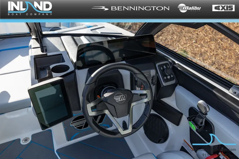 Slide: The Image of Malibu Wakesetter 23 LSV 2026 - 17