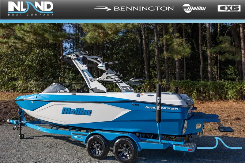 Slide: The Image of Malibu Wakesetter 23 LSV 2026 - 3