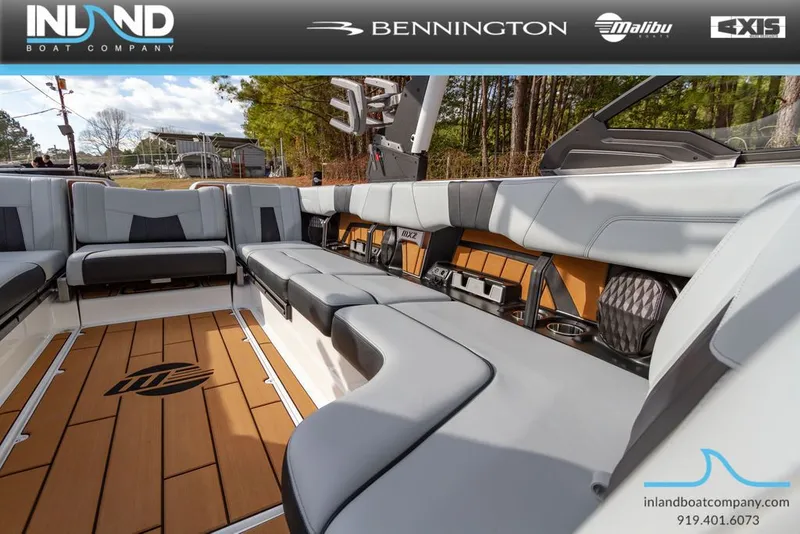 Slide: The Image of Malibu Wakesetter 24 MXZ 2024 - 14