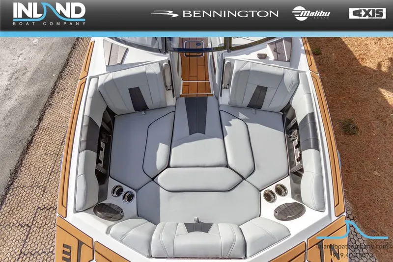 Slide: The Image of Malibu Wakesetter 24 MXZ 2024 - 15