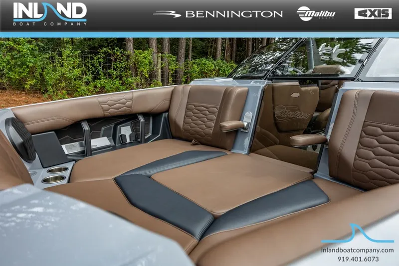 Slide: The Image of Malibu Wakesetter 24 MXZ 2025 - 10