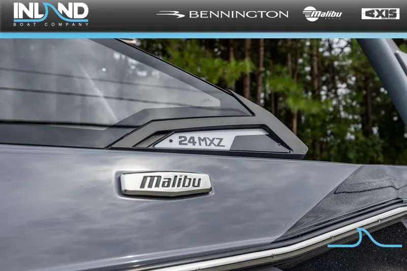 Slide: The Image of Malibu Wakesetter 24 MXZ 2025 - 8