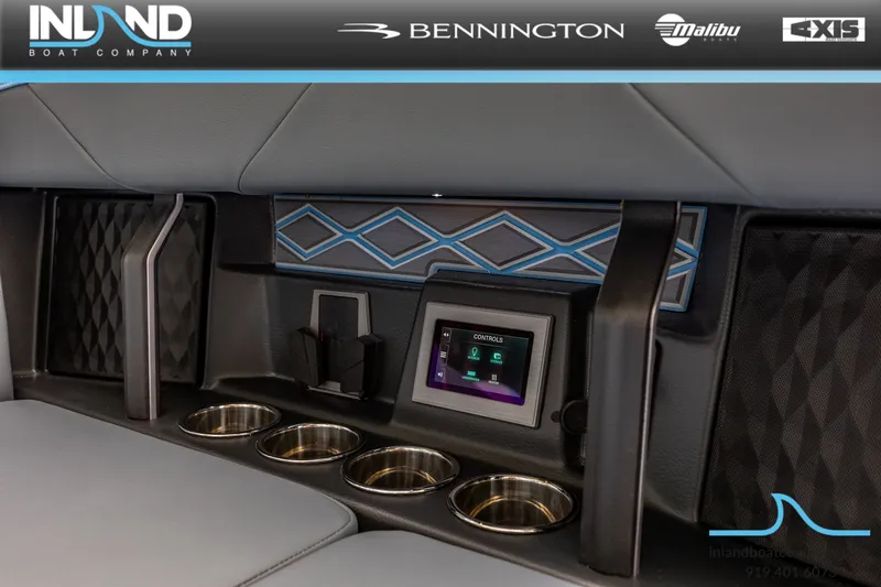 Slide: The Image of Malibu M230 2026 - 26