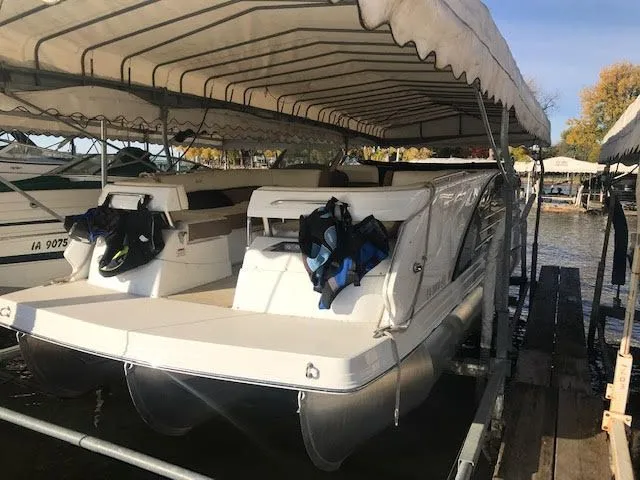 Slide: The Image of Cobalt Marker One M27 2015 - 8