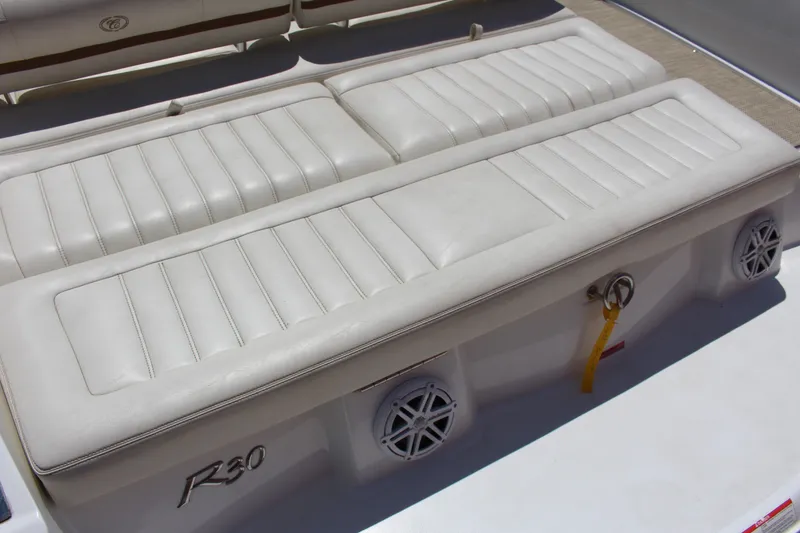 Slide: The Image of Cobalt R30 2016 - 16