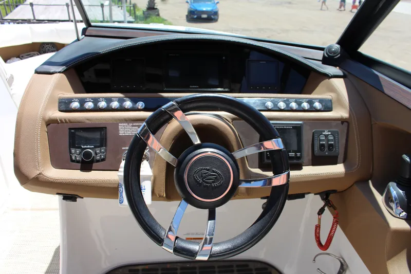 Slide: The Image of Cobalt R30 2016 - 25