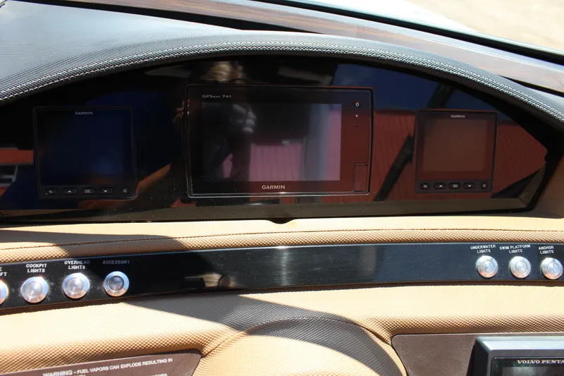 Slide: The Image of Cobalt R30 2016 - 28