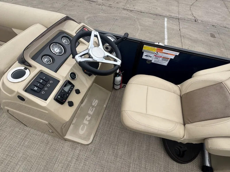 Slide: The Image of Crest CLASSIC LX 240 SLC 2021 - 7