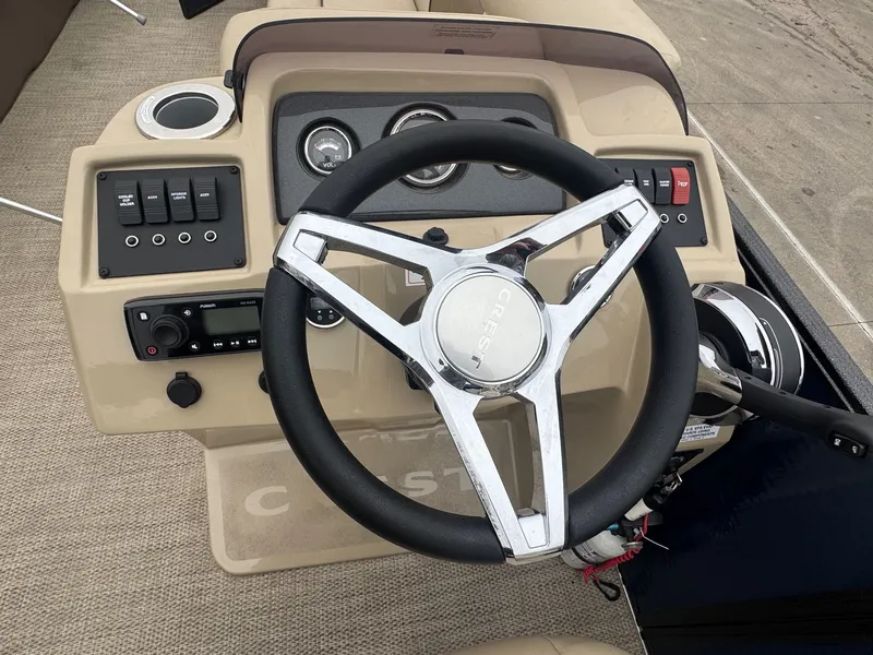 Slide: The Image of Crest CLASSIC LX 240 SLC 2021 - 8