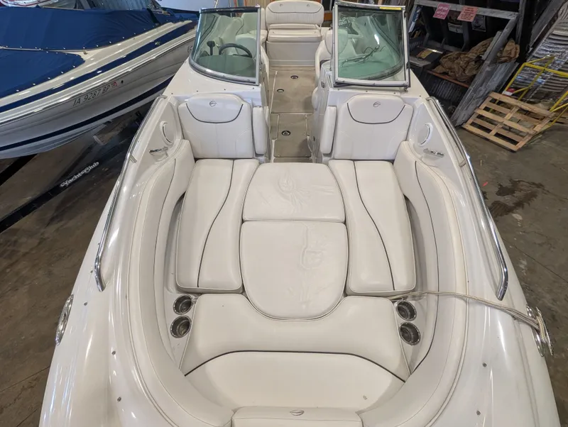 Slide: The Image of Crownline Boats 262EX 2009 - 13