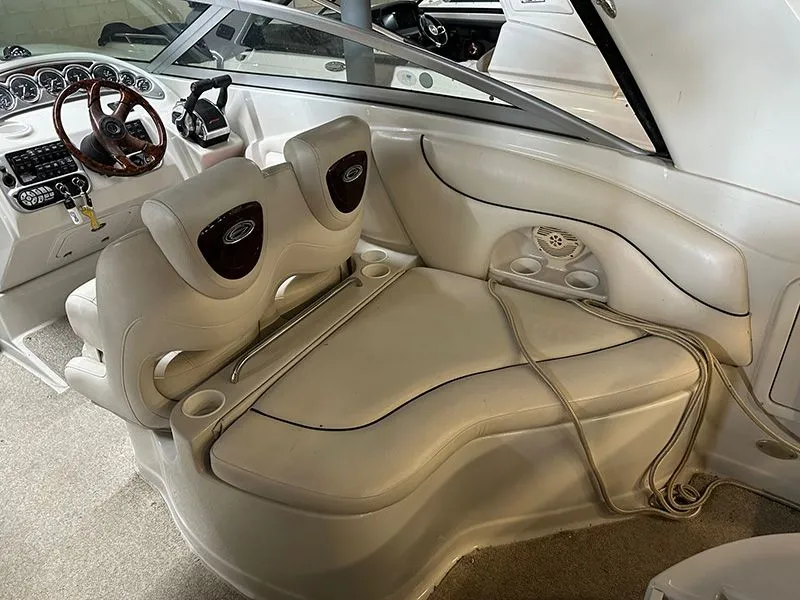 Slide: The Image of Interior of a 2005 Crownline 316 LS boat with leather seating. - 6