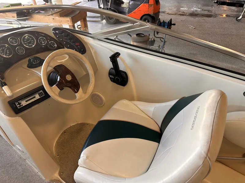 Slide: The Image of Rinker 23' RINKER 1998 - 4