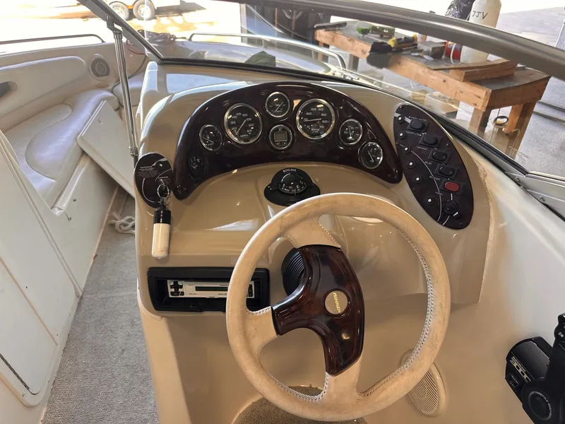 Slide: The Image of Rinker 23' RINKER 1998 - 5