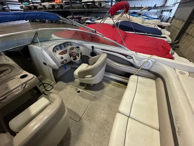 Slide: The Image of Sea Ray 220 Bow Rider 2003 - 10