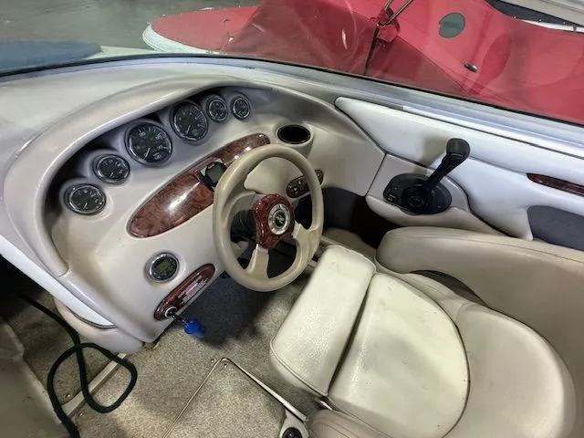 Slide: The Image of Sea Ray 220 Bow Rider 2003 - 6