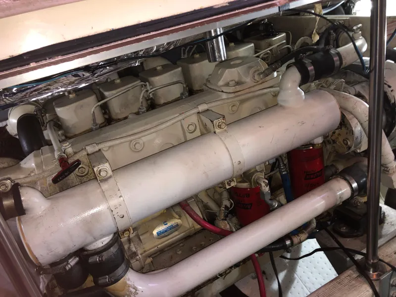 Slide: The Image of Engine compartment of 2000 Albin 35 Tournament Express boat. - 49