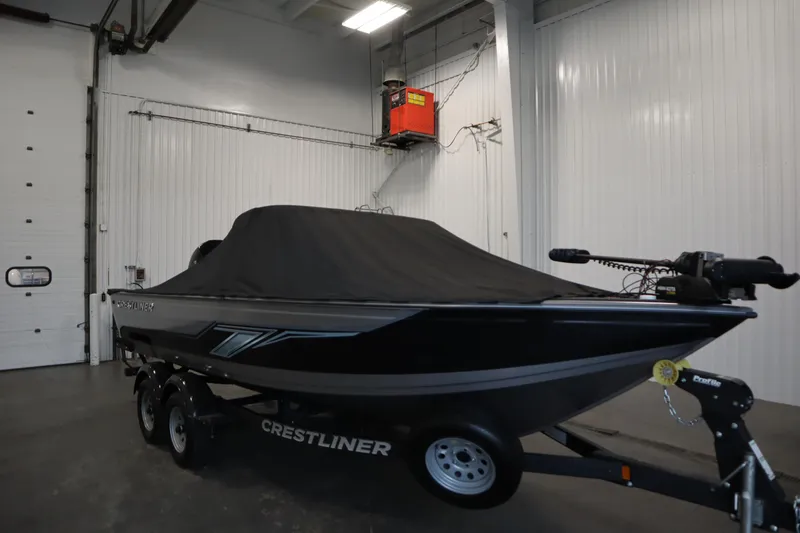 Slide: The Image of Crestliner 1950 Fish Hawk WT 2024 - 65