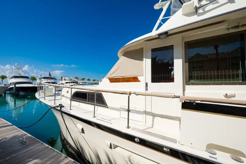 Slide: The Image of Hatteras 58 Yacht Fish 1979 - 5