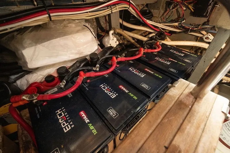 Slide: The Image of Hatteras 58 Yacht Fish 1979 - 65