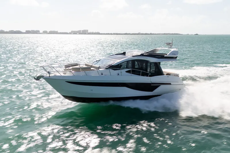 Slide: The Image of Galeon 47 Sky 2023 - 10