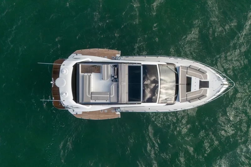 Slide: The Image of Galeon 47 Sky 2023 - 2