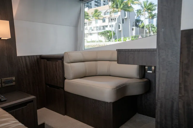 Slide: The Image of Galeon 47 Sky 2023 - 23