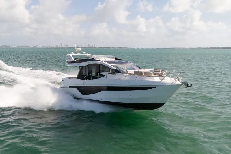 Slide: The Image of Galeon 47 Sky 2023 - 9