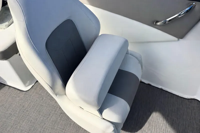 Slide: The Image of 2021 Four Winns HD1 OB boat seat with gray and white upholstery. - 14