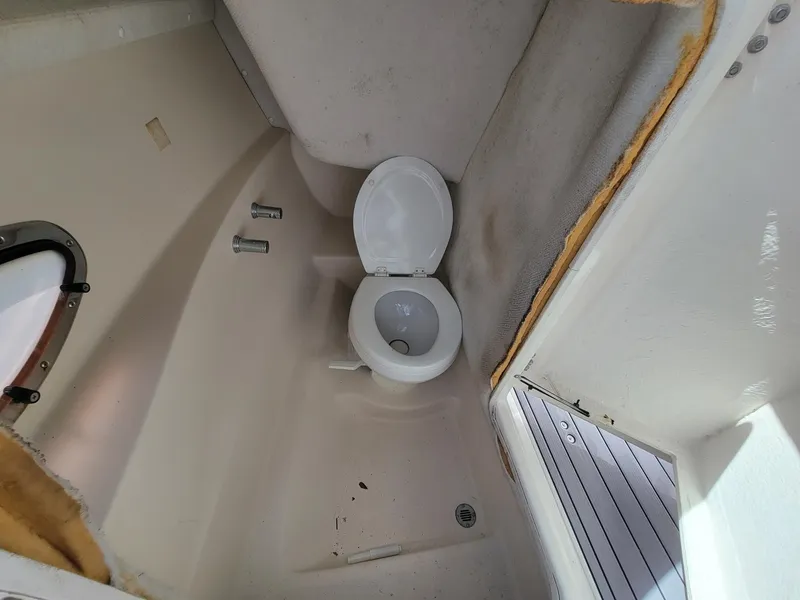 Slide: The Image of Regal 2700 Bow Rider 2007 - 8