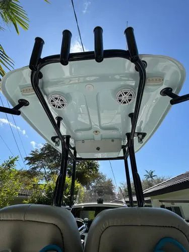 Slide: The Image of 2022 Sportsman 231 Heritage Center Console - Image 25 - 25