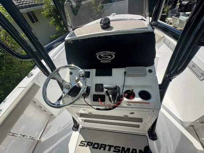 Slide: The Image of 2022 Sportsman 231 Heritage - Image 9 - 9