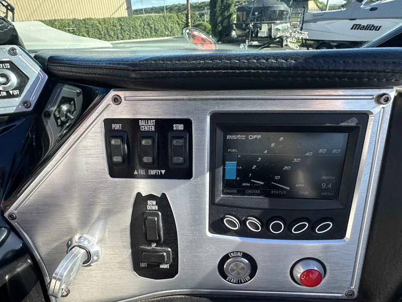 Slide: The Image of MasterCraft NXT22 2018 - 14