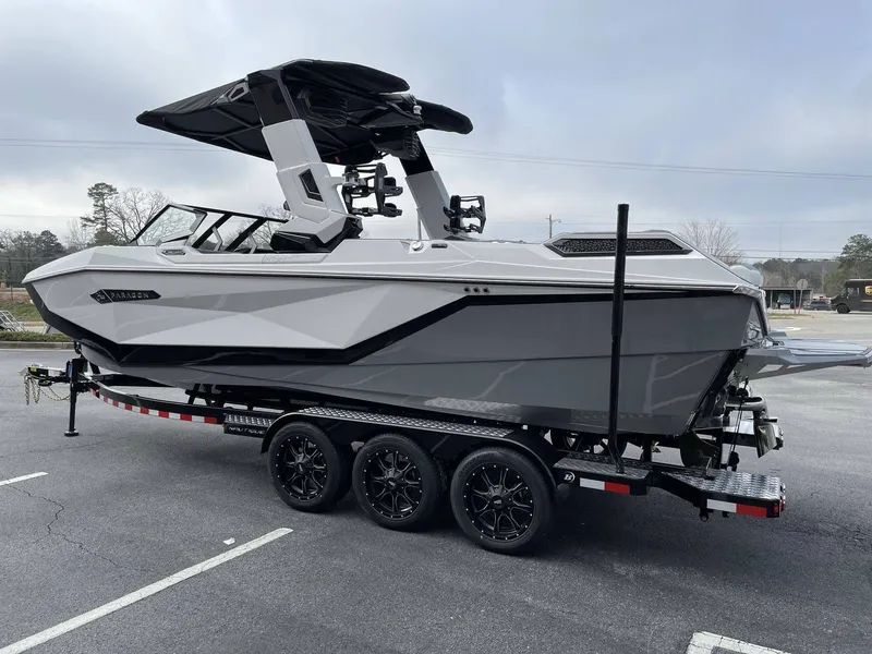 Slide: The Image of Nautique Paragon 25 2026 - 18