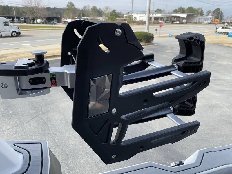 Slide: The Image of Nautique Paragon 25 2026 - 23