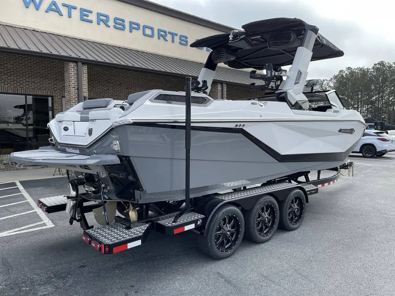 Slide: The Image of Nautique Paragon 25 2026 - 3