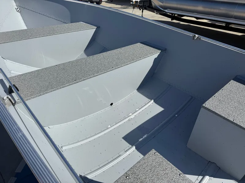 Slide: The Image of Crestliner Outreach 1469 Tiller 2026 - 3