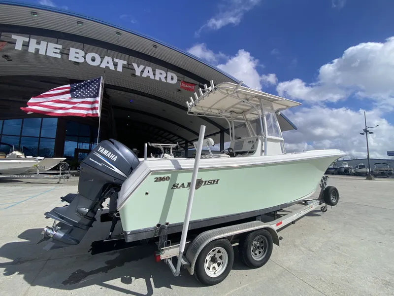 Slide: The Image of Sailfish 2360 CC 2006 - 11