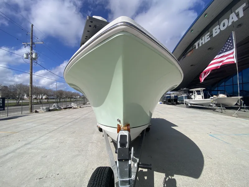 Slide: The Image of Sailfish 2360 CC 2006 - 15