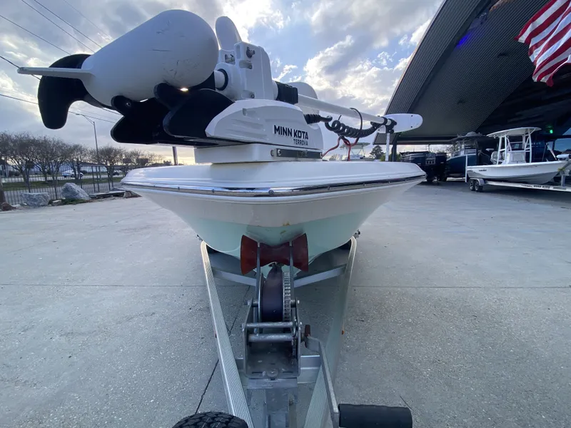Slide: The Image of NauticStar 215 XTS 2018 - 15