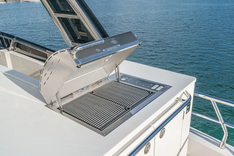 Slide: The Image of Aquila 50 Fly 2026 - 24