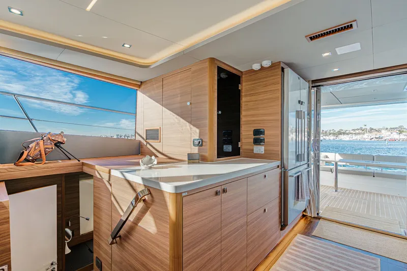 Slide: The Image of Aquila 50 Fly 2026 - 43