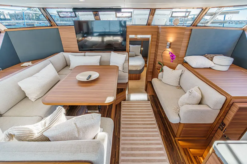 Slide: The Image of Aquila 50 Fly 2026 - 46